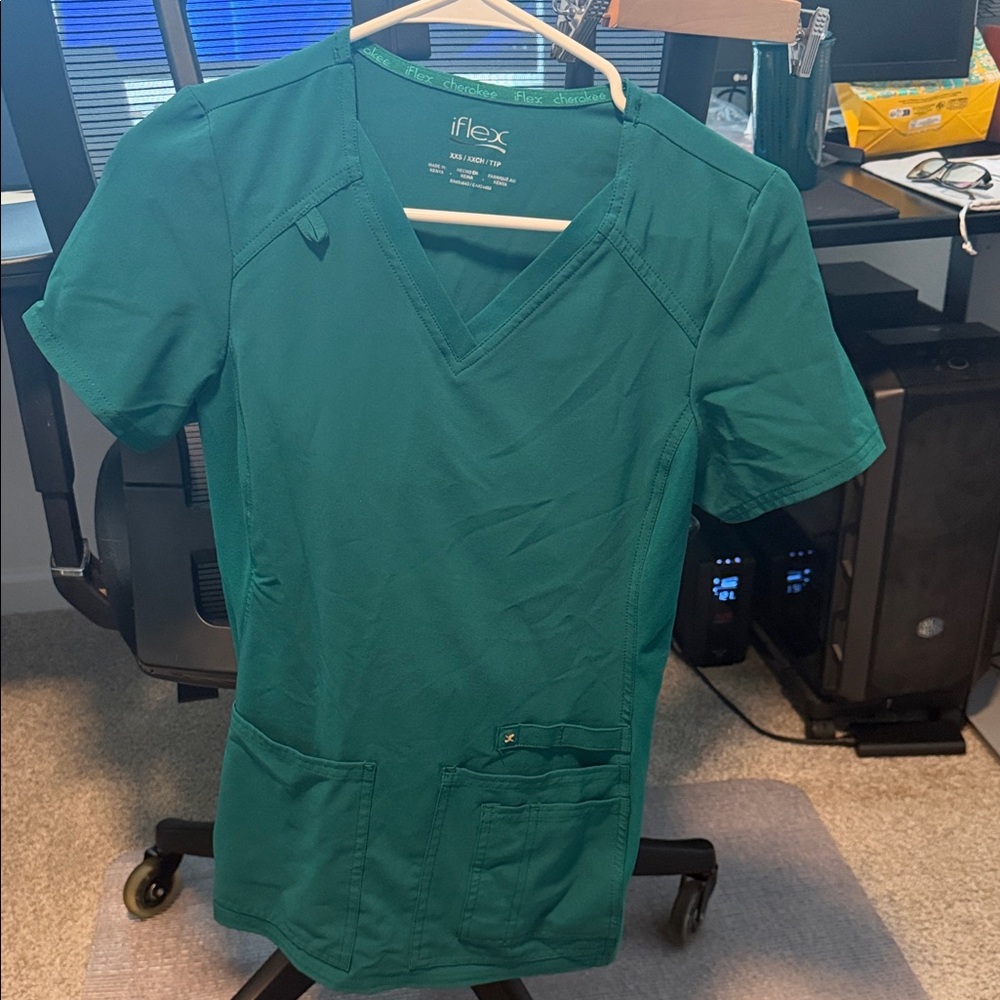 iFlex Green Scrub Top